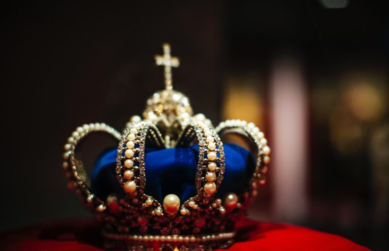 Keywords are King: Finding the Right Words to Boost Your SEO