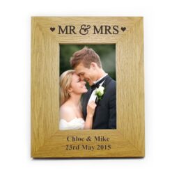 Personalised Oak Finish 4x6 Mr & Mrs Photo Frame