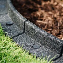 Curved Garden Border in Black
